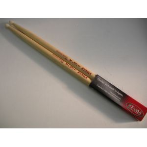 Tama drumsticks. American hickory 5 b nylon tip.